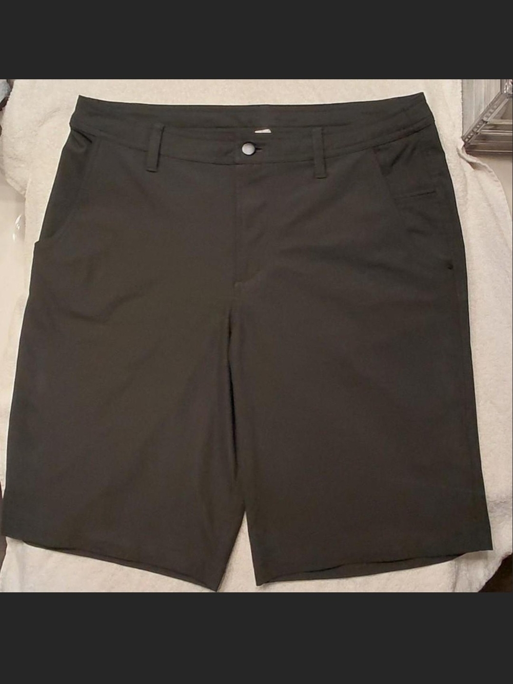 lululemon athletica Black Men's Athletic Shorts